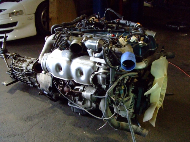 DSCF4782.jpg JDM TOYOTA SUPRA 2JZGTTE VVTI TWIN TURBO ENGINE 6 SPEED MT V161 GETRAG TRANSMISSION - Image 1