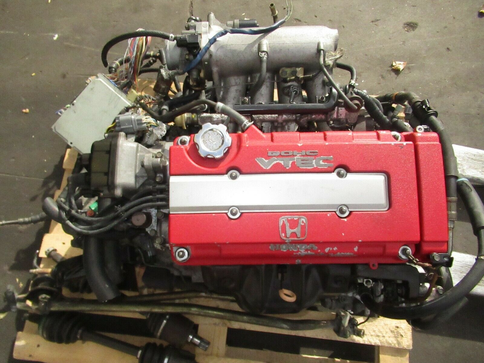 s-l1600-2-3-1.jpg Jdm Honda Integra B18C Type R Engine Lsd Transmission 4.4 FD B18c 1996-1997 OBD2 - Image 1